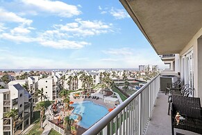 Bahia Mar-Solare Beachfront & Two Pools