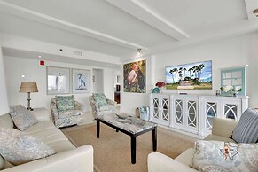 Bahia Mar-Solare Beachfront & Two Pools