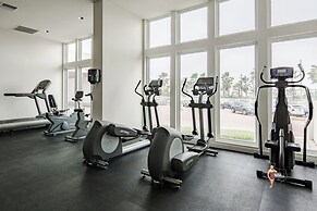 Bahia Mar-Solare Beachfront & Two Pools