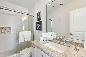 Bahia Mar-Solare Beachfront & Two Pools