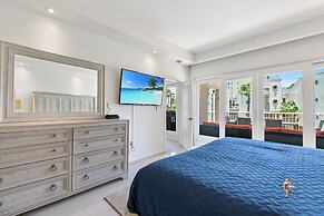 Bahia Mar-Solare Beachfront & Two Pools