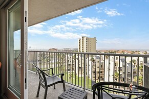 Bahia Mar-Solare Beachfront & Two Pools