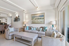 Bahia Mar-Solare Beachfront & Two Pools