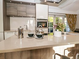 The Bolt Hole