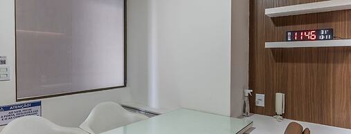 Moderno e aconchegante flat VER2402