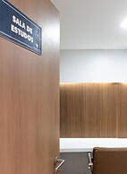 Moderno e aconchegante flat VER2402