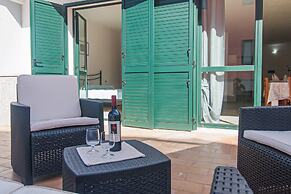 Residence Maria Antonia - Grazia Deledda