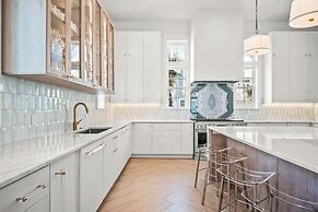 Holiday House 331 TAI