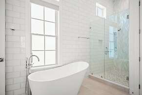 Holiday House 331 TAI