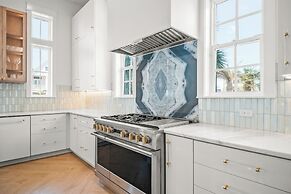 Holiday House 331 TAI