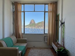 Apto com vista privilegiada em Botafogo