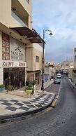 Saint John Hotel