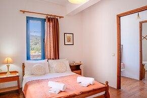 Traditional Cretan House