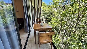 Meraki Luxury Condo by Marea
