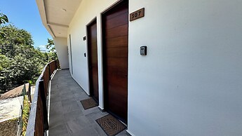 Meraki Luxury Condo by Marea