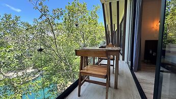 Meraki Luxury Condo by Marea