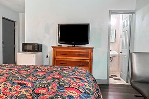 OYO Hotel Jonesboro Near Atlanta Airport