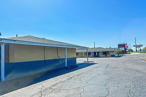 OYO Hotel Jonesboro Near Atlanta Airport