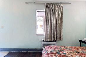 OYO Hotel Jonesboro Near Atlanta Airport