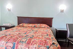 OYO Hotel Jonesboro Near Atlanta Airport