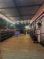 El Camper with private pool