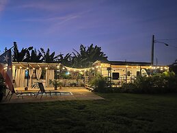 El Camper with private pool