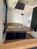 El Camper with private pool