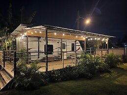 El Camper with private pool