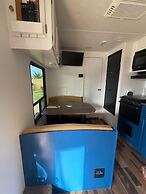 El Camper with private pool