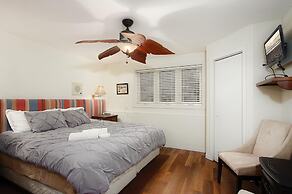 The Brentwood Waterfront Retreat