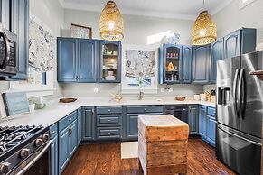 Drackett House by Whiskey Properties