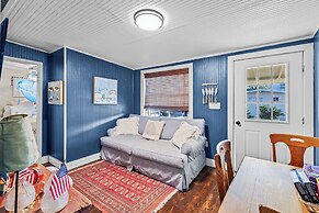 Drackett House by Whiskey Properties