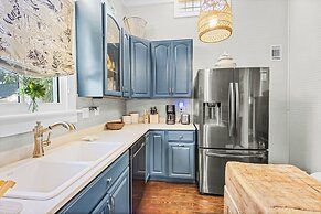 Drackett House by Whiskey Properties