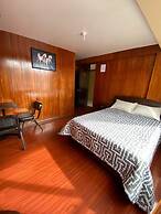 Hostal Kemovi Turístico Desaguadero