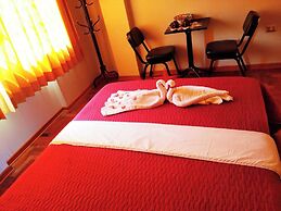 Hostal Kemovi Turístico Desaguadero