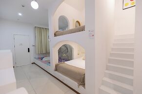 Shanghai MOCOKI hotel