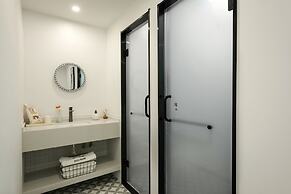 Shanghai MOCOKI hotel