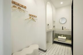 Shanghai MOCOKI hotel