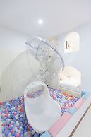 Shanghai MOCOKI hotel