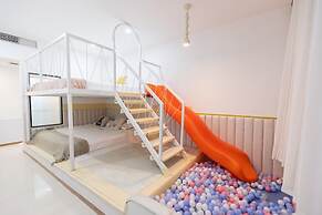 Shanghai MOCOKI hotel