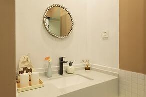 Shanghai MOCOKI hotel