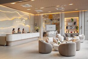 Salaya One Hotel & Service Apartment