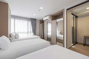 Salaya One Hotel & Service Apartment