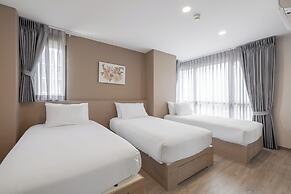 Salaya One Hotel & Service Apartment