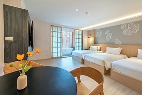 Salaya One Hotel & Service Apartment