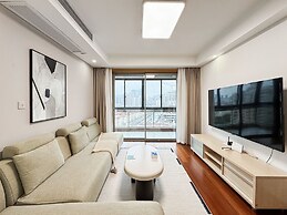 Tyms 2BR Apt TianshanRD Near CESIS Line2