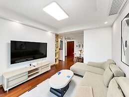 Tyms 2BR Apt TianshanRD Near CESIS Line2