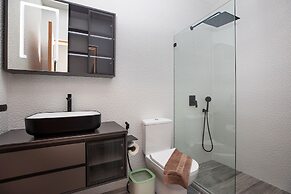 22m Oxygen Pool Villa Sunset Garden 9