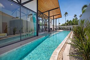 22m Oxygen Pool Villa Sunset Garden 9