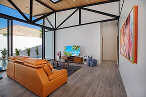 22m Oxygen Pool Villa Sunset Garden 9